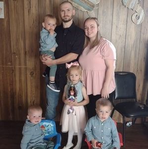 Meet your Posher, Cassandra